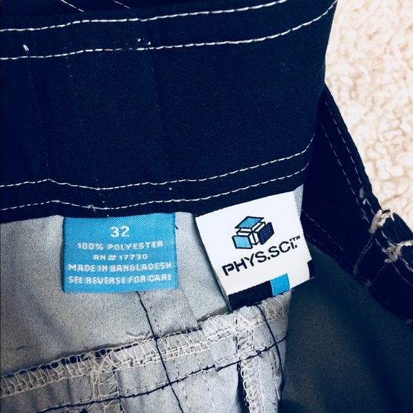 PHYSICAL SCIENCE Men’s Navy Swim Trunks, Sz 32. - Picture 8 of 8